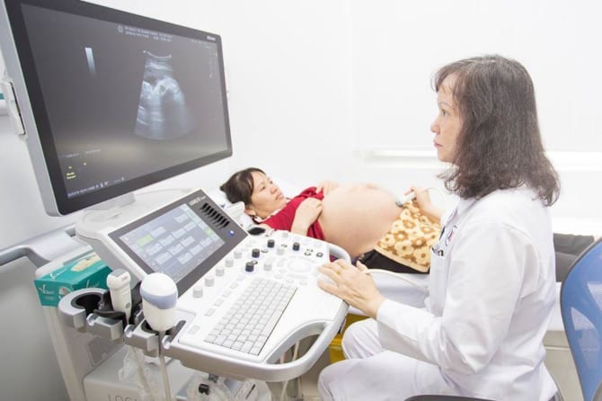 Bắt trọn từng khoảnh khắc của con trong bụng mẹ bằng máy siêu âm công nghệ mới nhất