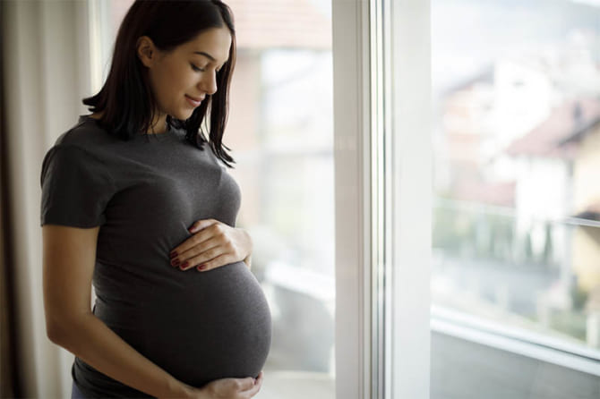 Làm sao khi bị táo bón trong 3 tháng đầu mang thai?