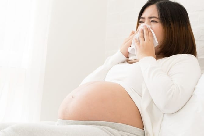 Bệnh cúm ảnh hưởng đến mẹ bầu và thai nhi như thế nào?